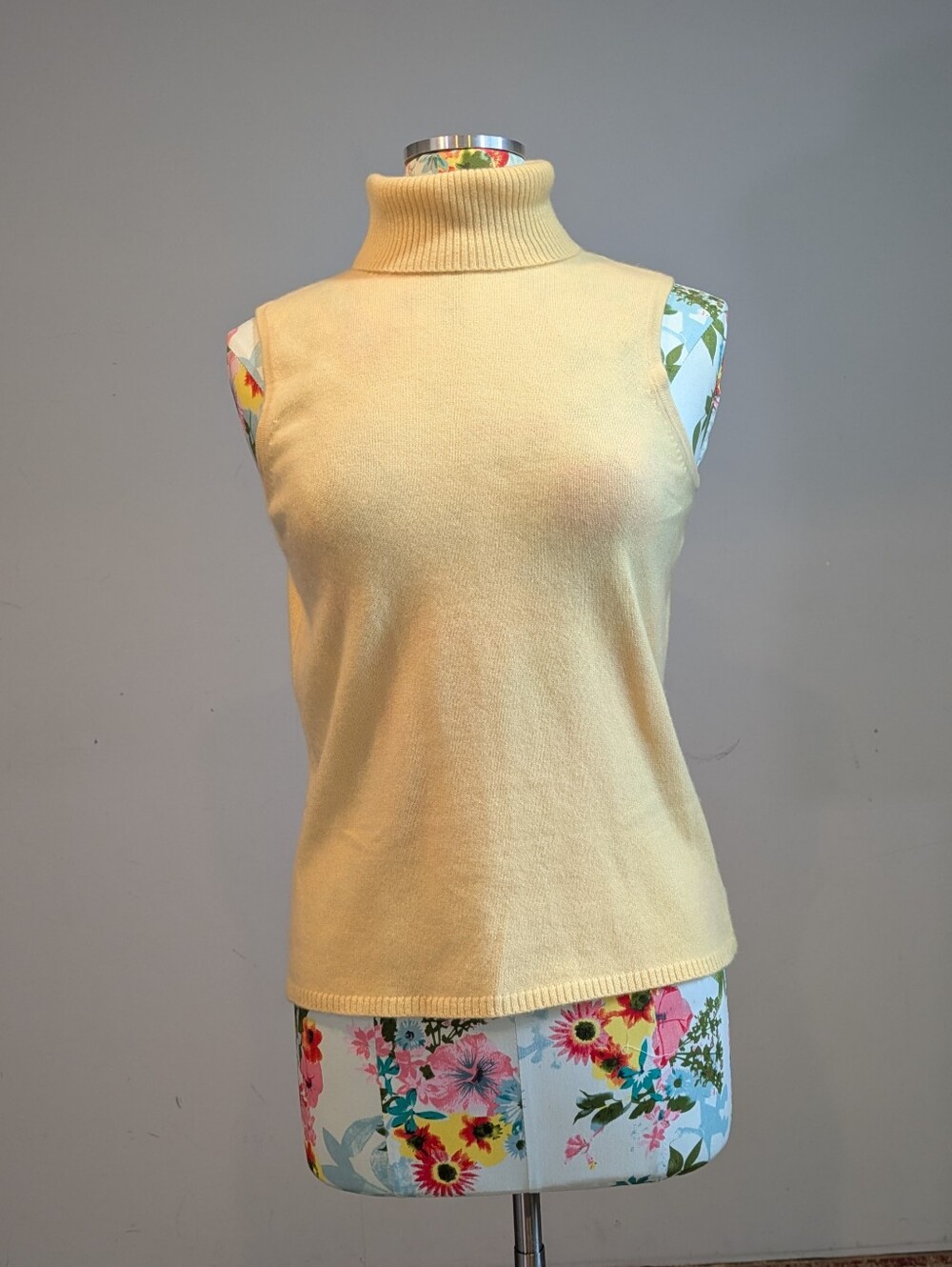 Cashmere Sweater Vest